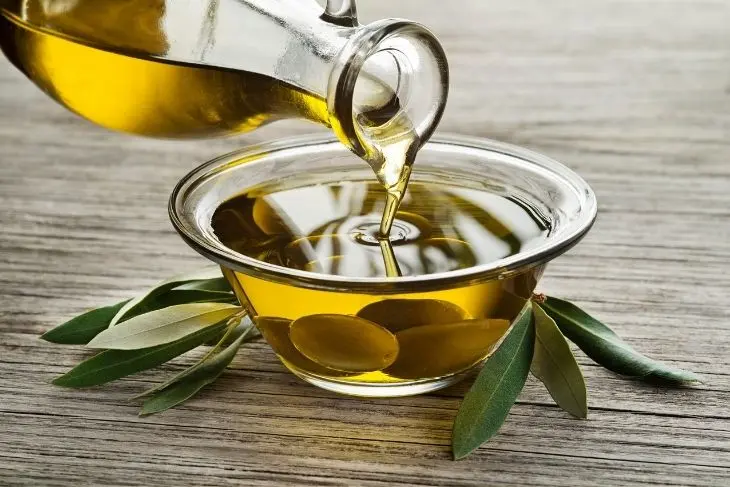 aceite de oliva para eliminar arrugas labios