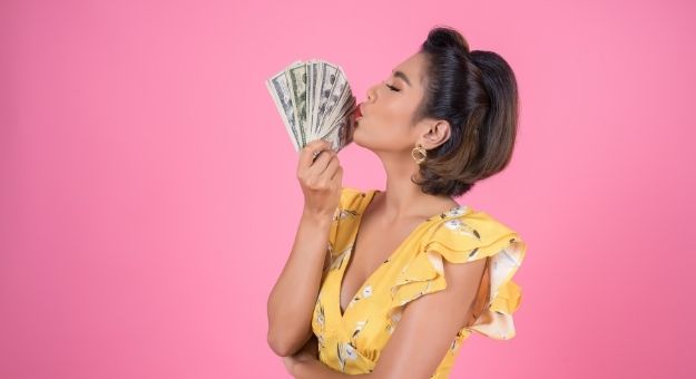 8 rituales que funcionan para atraer dinero y riqueza a tu vida