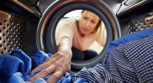 truco genial para limpiar el moho de la lavadora